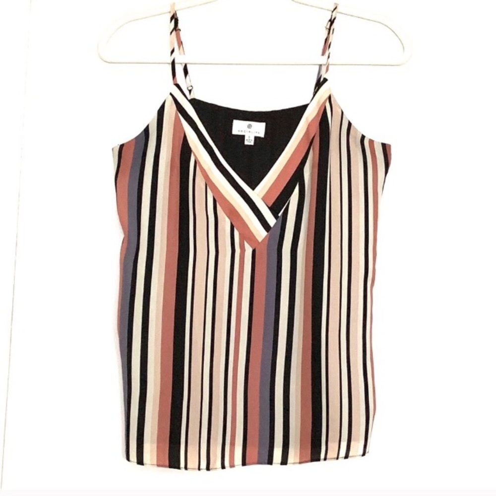 Adjustable straps camisole size small